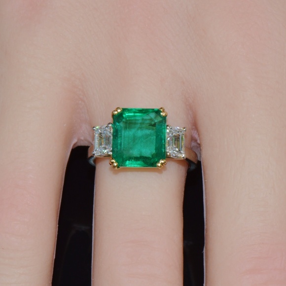 GIA CERTIFIED NATURAL 5.32CTS VS E DIAMOND GREEN EMERALD PLATINUM 18K GOLD RING - Picture 8 of 15